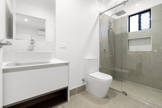 Ensuite