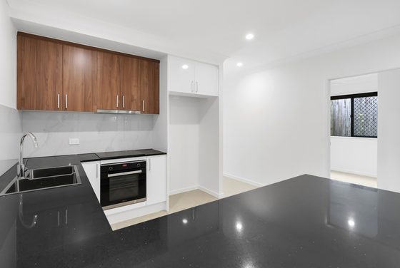 Kitchen bench
